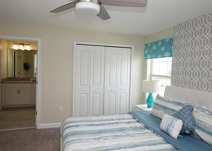 Championsgate- 1565 Four Bedroom Townhouse, Private Pool!