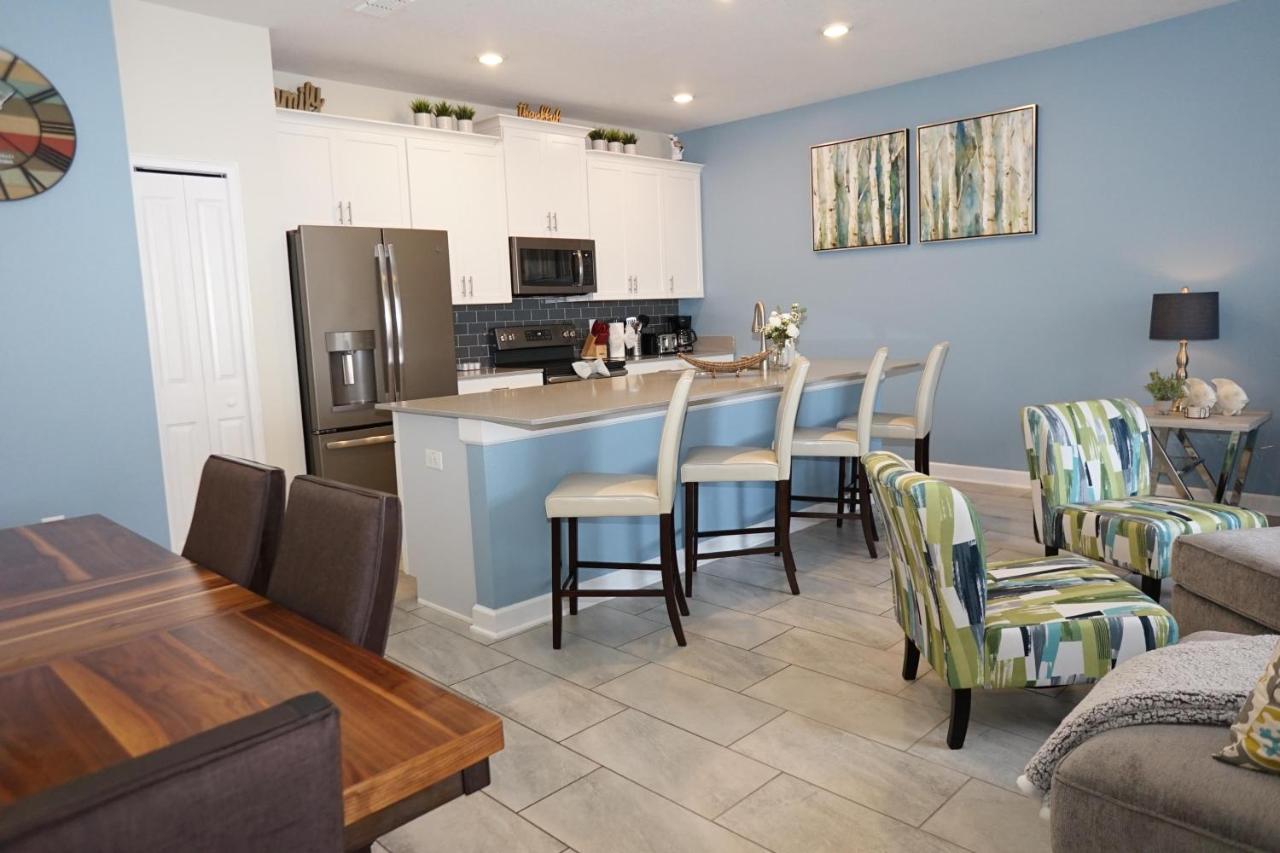 Holiday home Championsgate- 1565 Four Bedroom Townhouse, Private Pool! Davenport